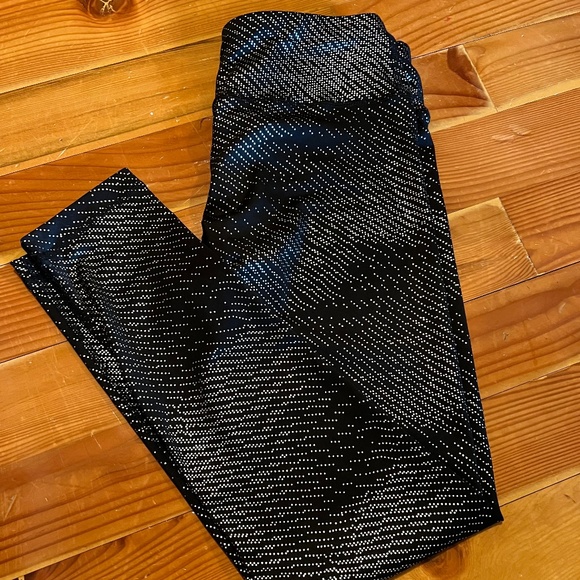 Shiny workout leggings - Picture 1 of 3